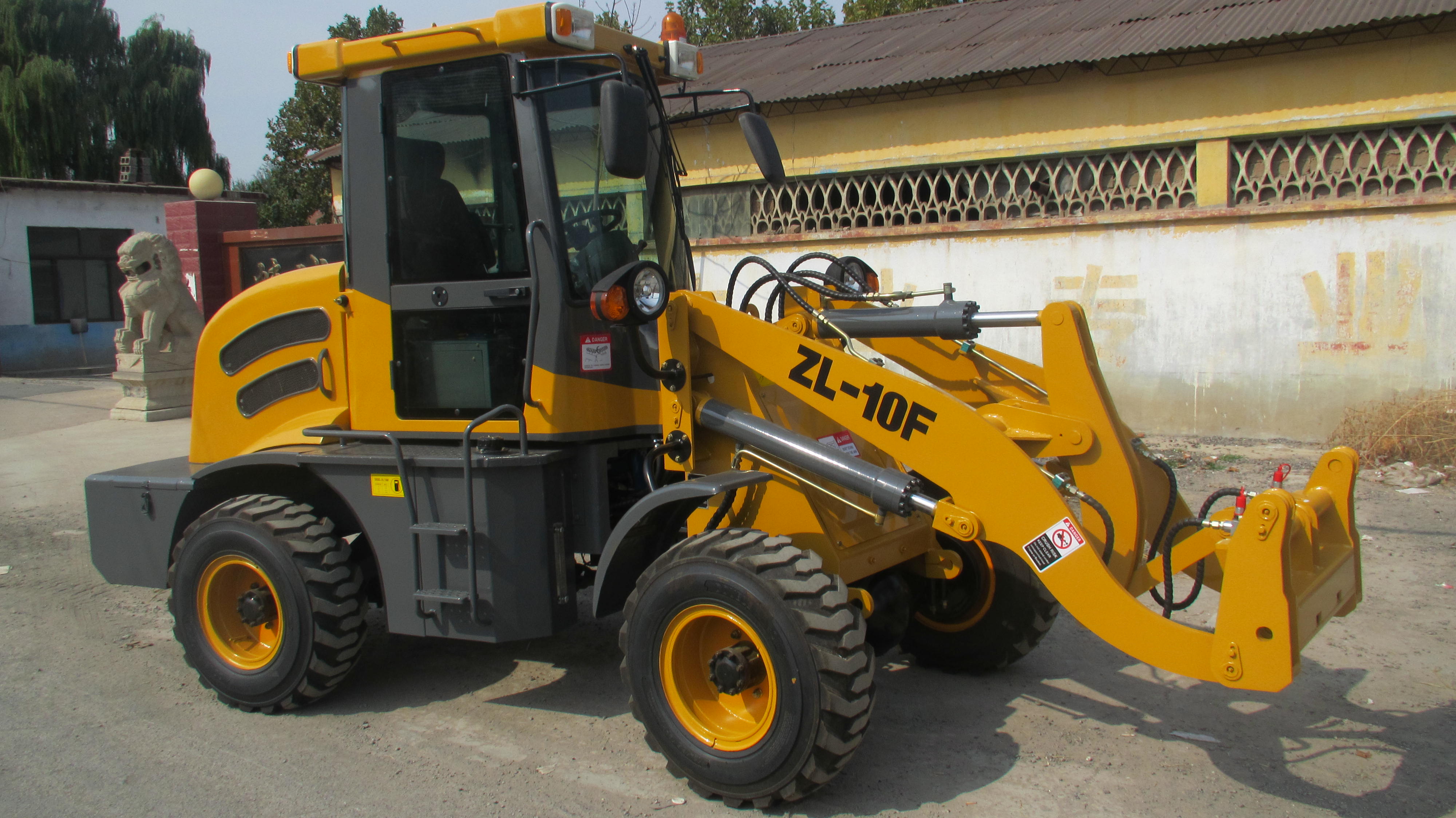 CE Certificated Agricultural Mini Wheel Loader ZL10
