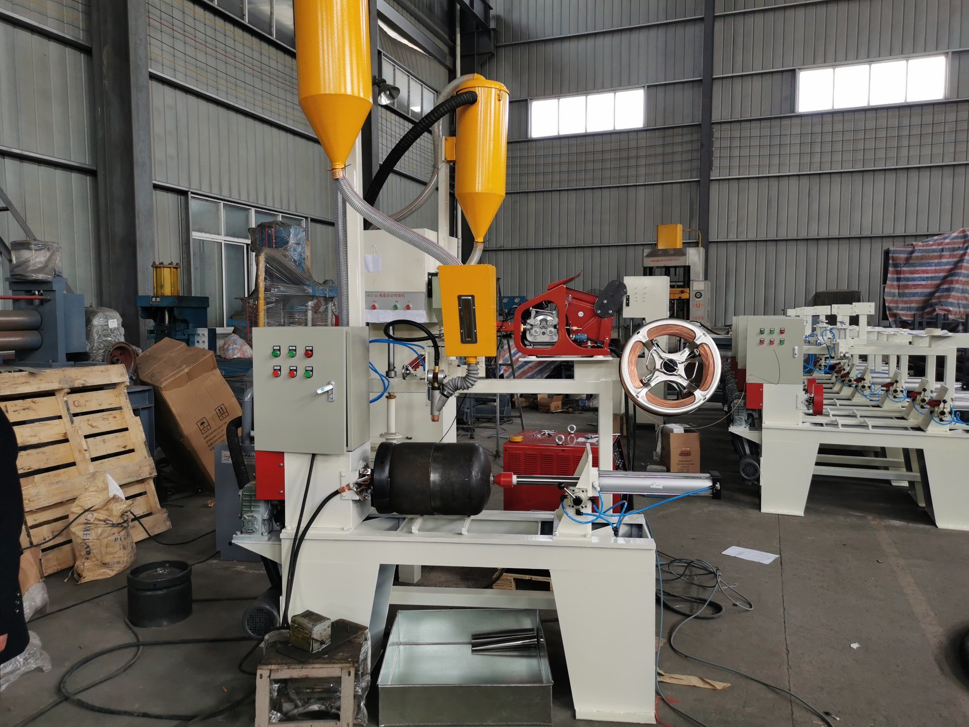 Fully Automatic Optional 12.5kg LPG Gas Cylinder Welder, Seam Welding Equipment