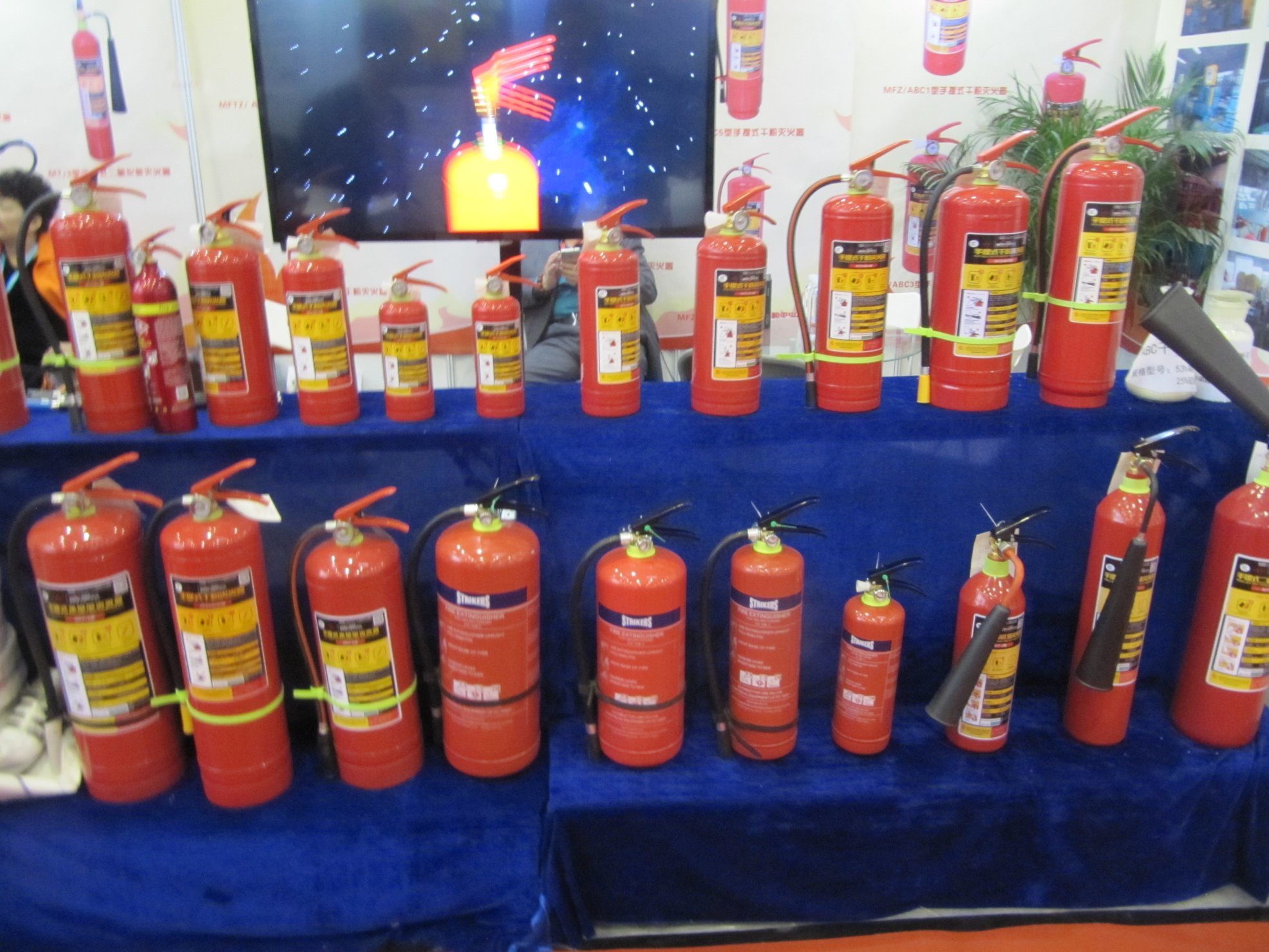 Dry Powder Fire Fighter Fire Fighting Tank Fire Extinguisher Production Line Foam Fire Extinguisher Welding Machine