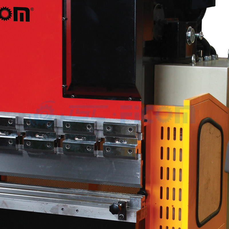 PB25/1320 CNC Press Brake