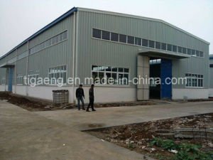 Vertiente prefabricada de los graneros de la estructura de acero del bajo costo de China