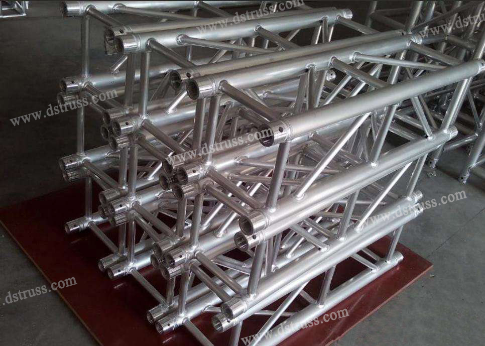 Aluminum Alloy Truss（300mm*300mm）