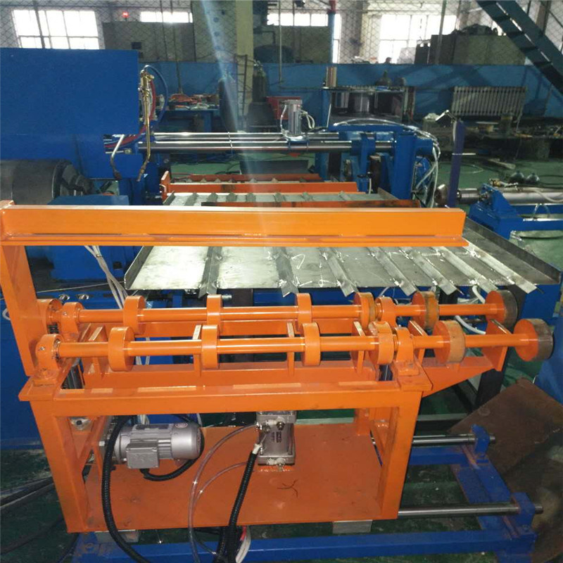 Small Size Seamless Cylinder Hot Spinning Machine