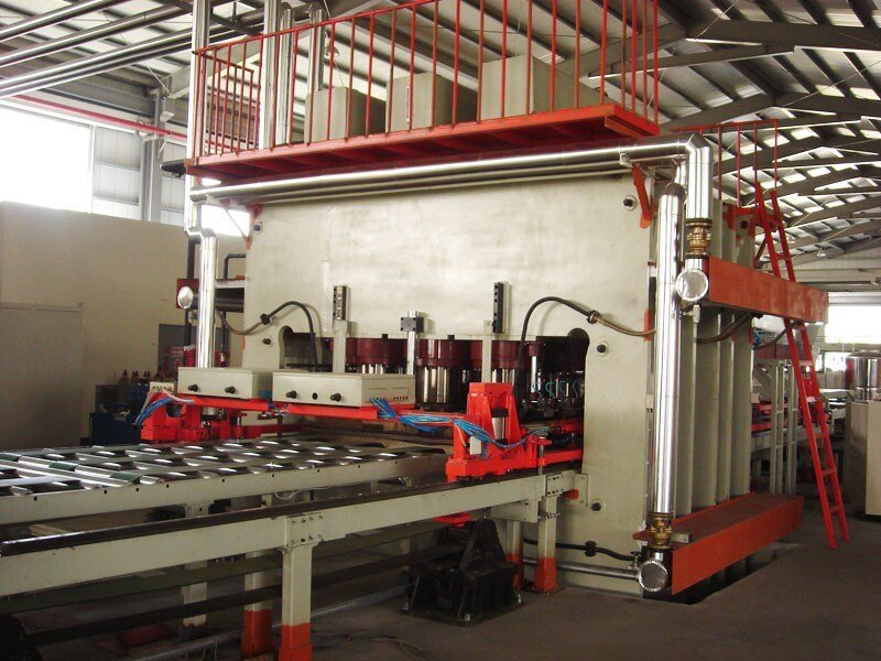 the-automatic-melamine-hot-press-machine-for-the-plywood-and-mdf-board