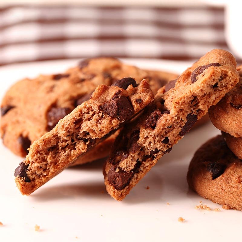 Everyday Chocolate Chip Cookie