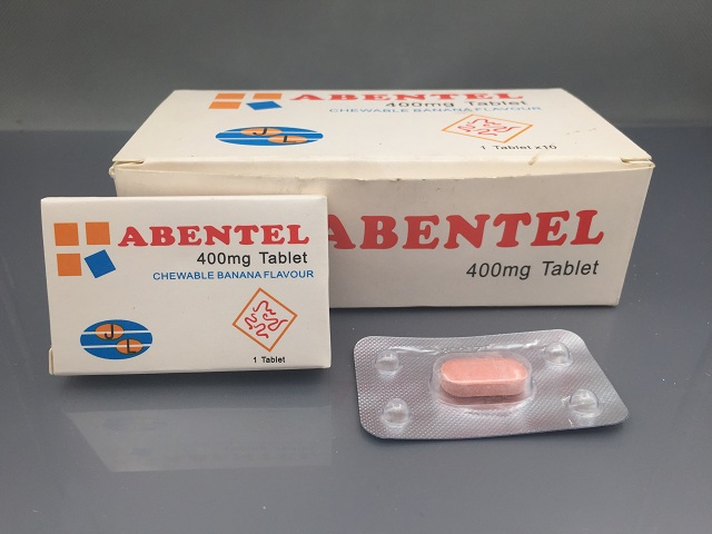 Albendazole tablet