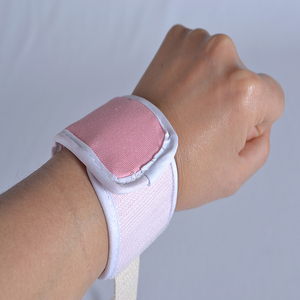 Four limbs restraint cloth for wiping tables wrist approximately tying a belt child
