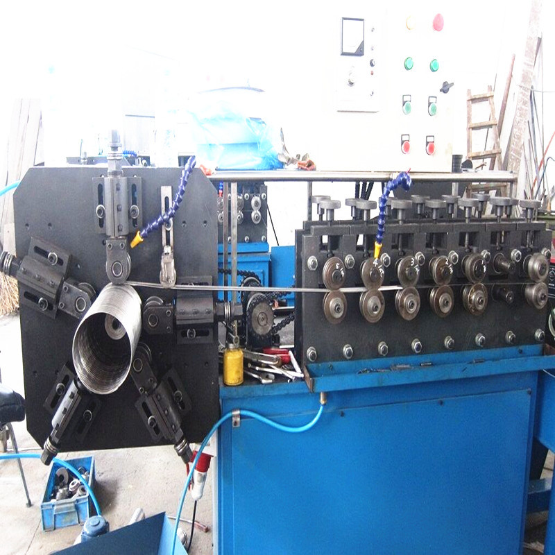 Round or Polygonal Interlock Stripwound Hose Forming Machine for Inner Exhaust Pipes^