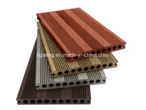 Tipo de madera de interior suelo dirigido WPC impermeable de la buena calidad