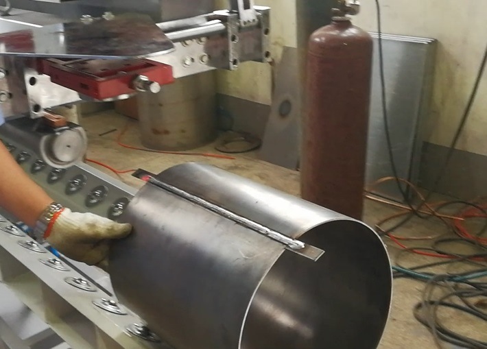 50kg Gas Cylinder Longitudinal Seam Welding Machine