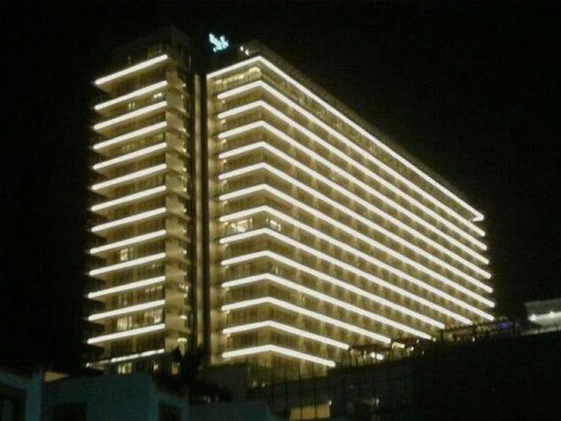 Exterior Building Decoration And Lighting