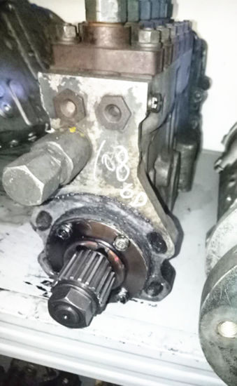 Komatsu Loader Pump 6222-73-1212 for Wheel Loader Wa350-3