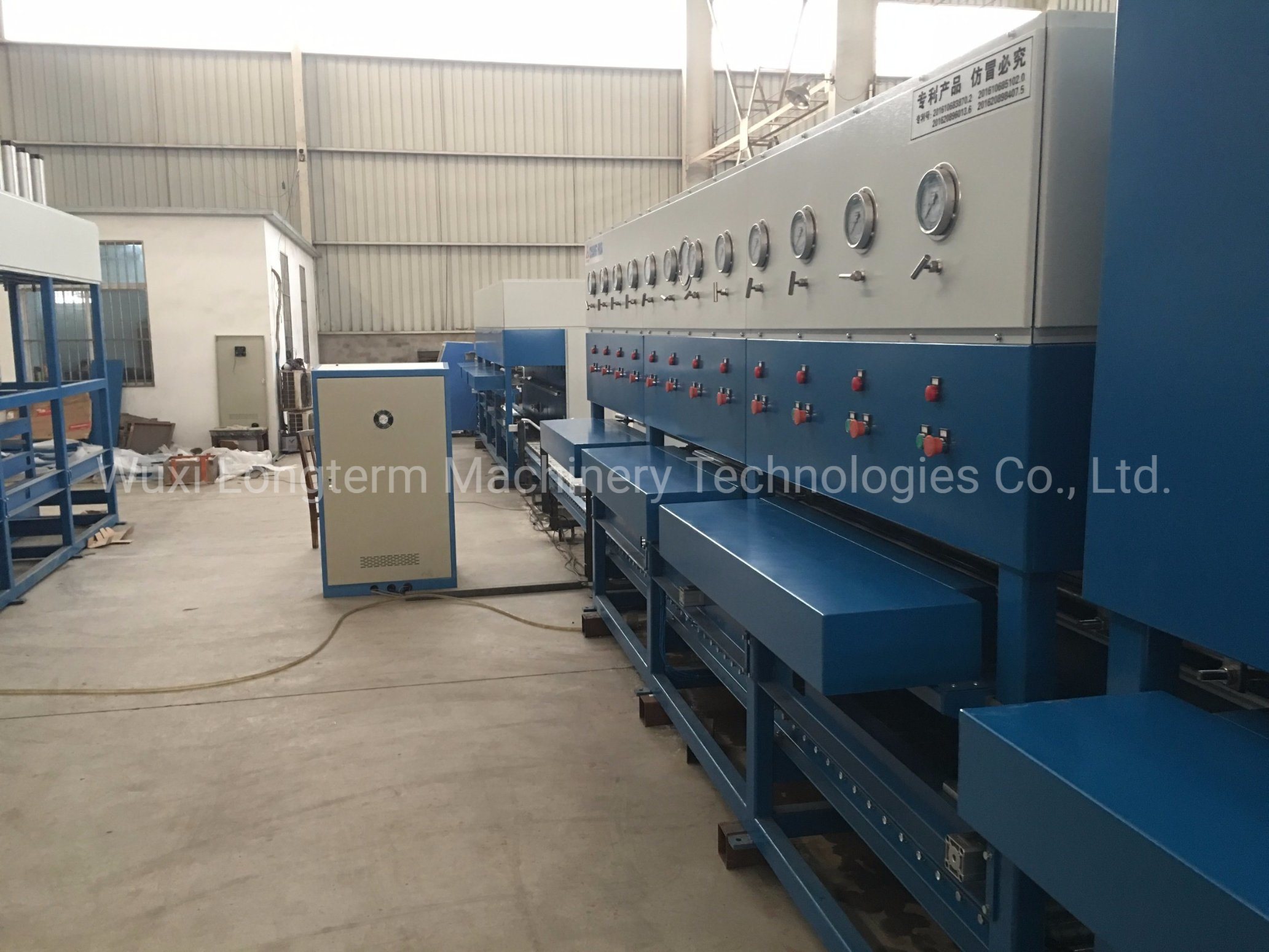 Automatic LPG Cylinder Hydrostatic Testing Machine / LPG Cylinder Production Line