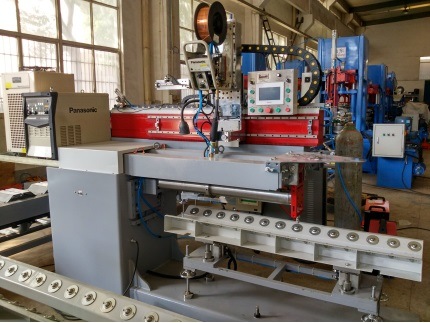 Customized LPG Gas Cylinder Longitudinal Welding Machine