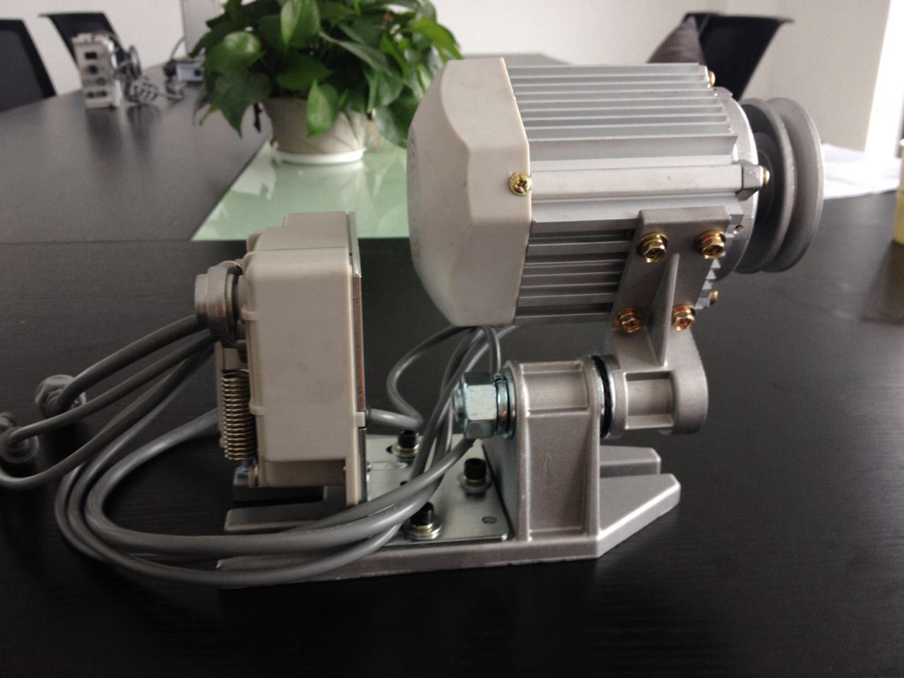 Wd-990jm Split Type Energy Saving Motor for Industrial Sewing Machine