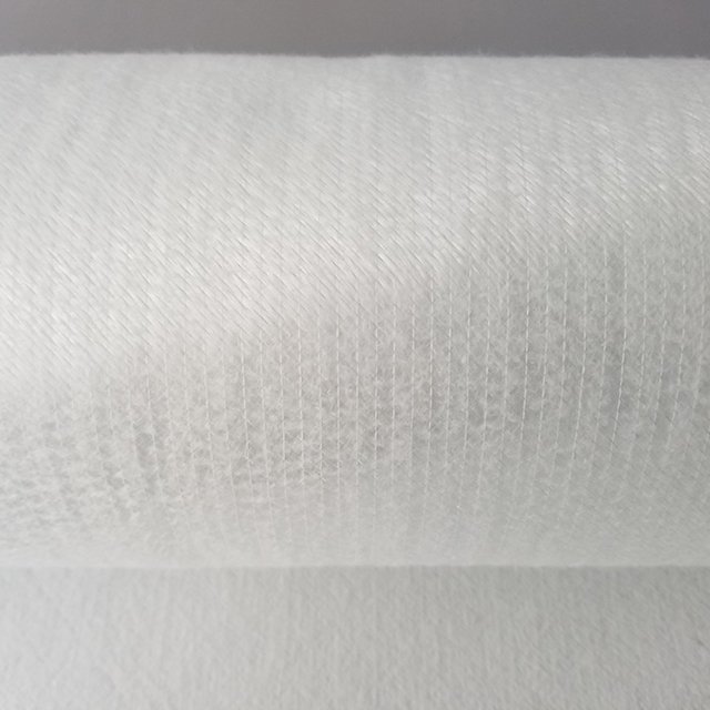 Fiberglass Composite Mat 520 gsm: Fiberglass Fabric ±45° and Polyester Surface Tissue