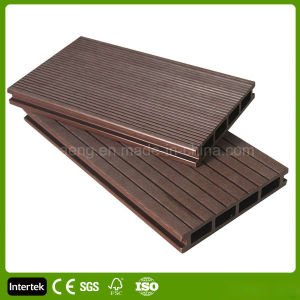Panneau de plancher en bois d&eacute;coratif de l'&eacute;tage Tile/WPC de Decking de PE d'Outerior