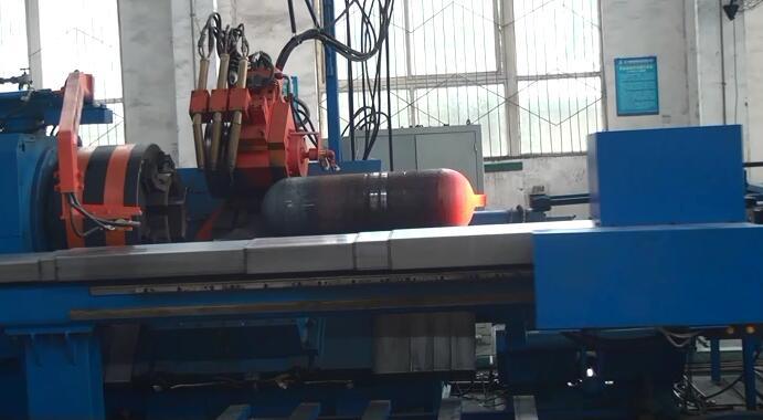 CNG Steel Cylinder Hot Spinng Machine