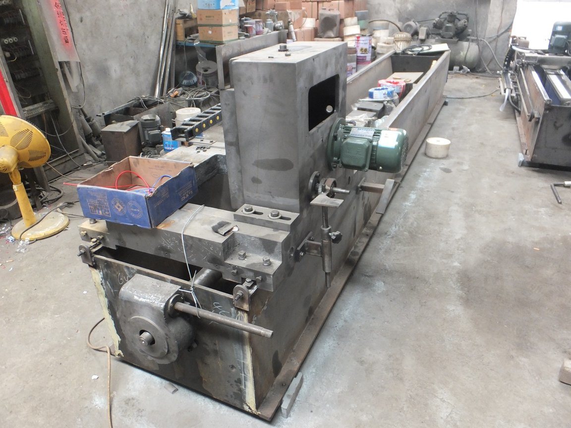 Knife Grinding Machine and Blade Sharpener for The Wood Chipper Buy