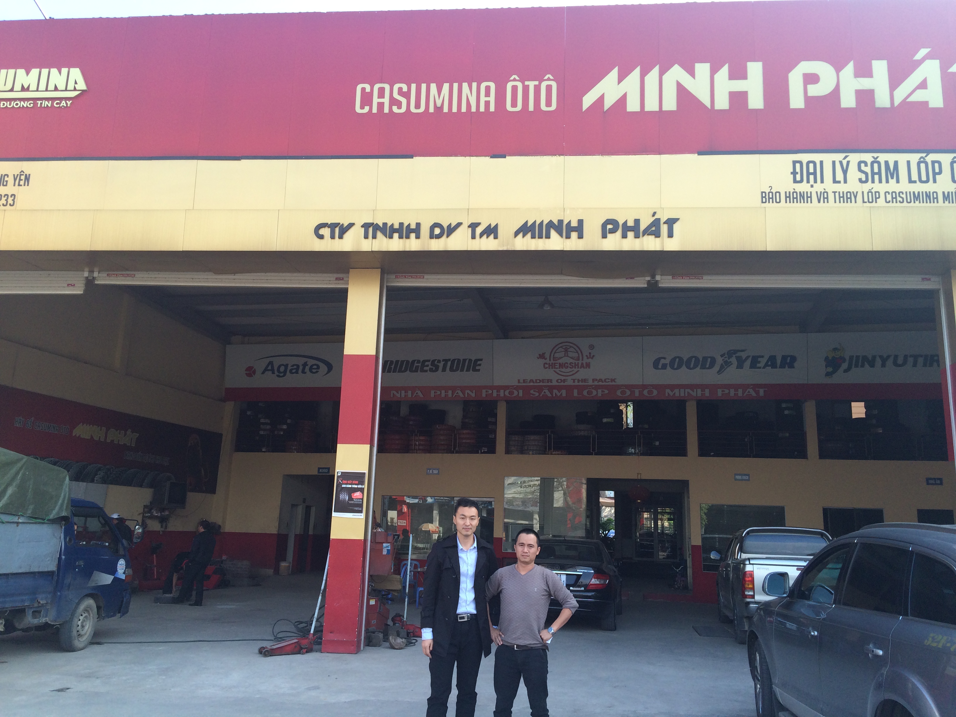 Alpina Tyre Visit Vitenam Partners On Dec.2015.