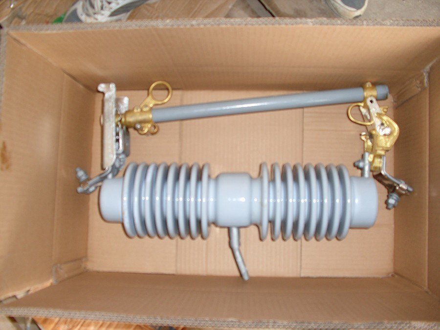 V Type D Fuse 30kv