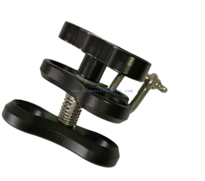 Underwater Multi-Purpose Clamp with Shackle