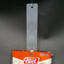 HS8340T07F Plastic Clear PP Retail Hanging Merchandising Clip Strip 12pcs Products Display In Supermarket Store L 830mm
