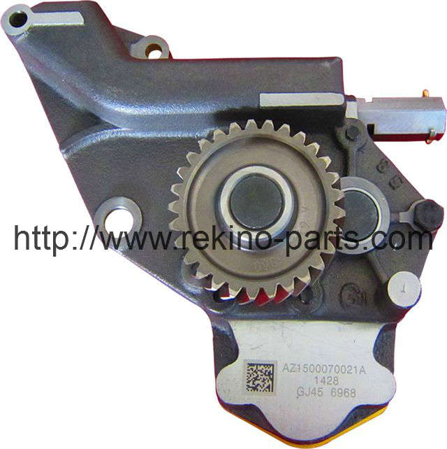 Oil pump assembly AZ1500070021A for WD615 Euro II