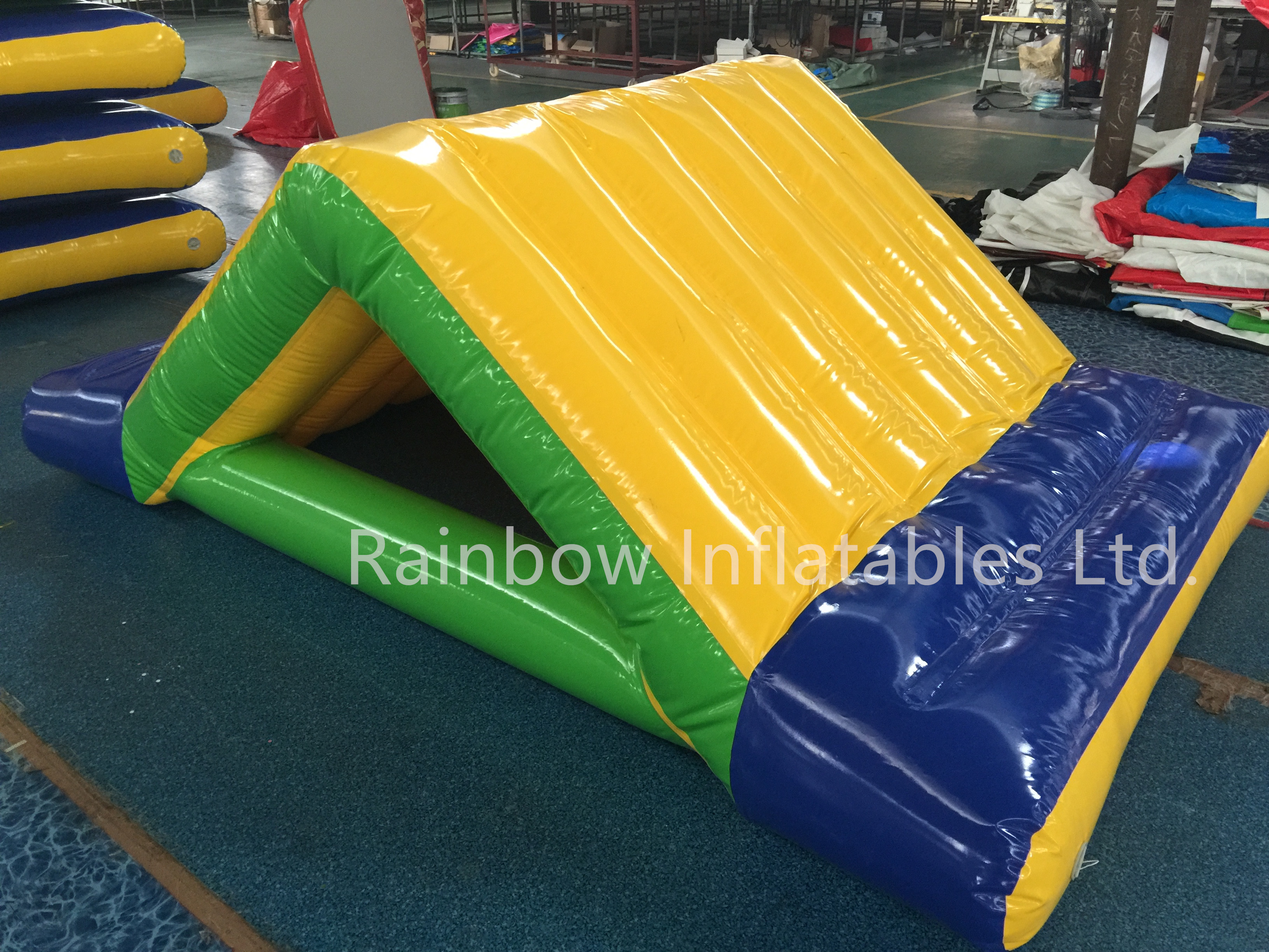 RB32021（2x1m）Inflatable Floating Water Game/Inflatable Warter Slide For Maritime Sport Game