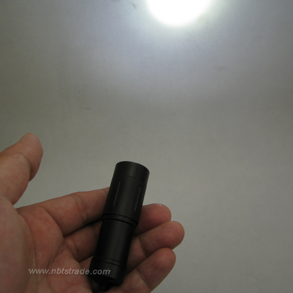  Mini Size Head Twist Switch 5W Aluminium Torch