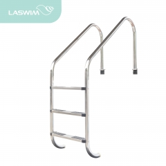 Escalera de la piscina