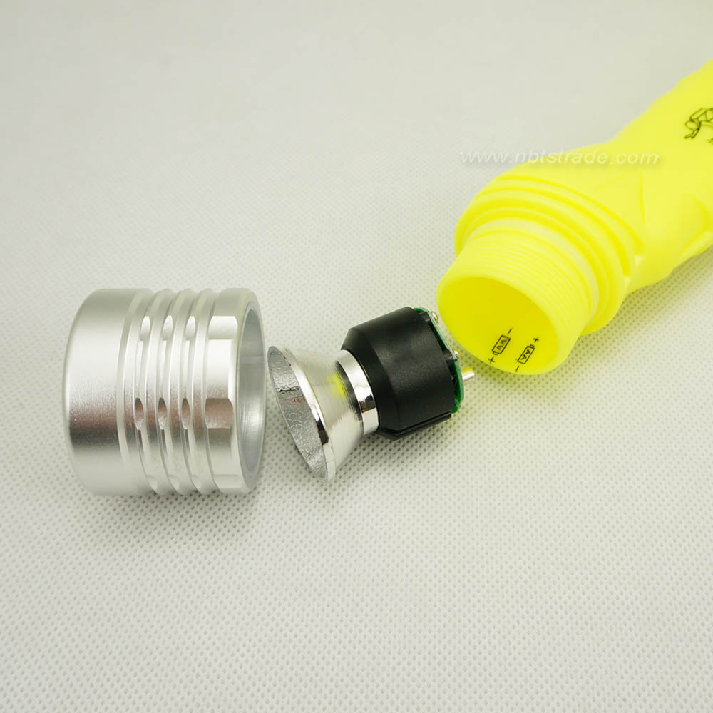 Waterproof LED Flashlight for Diving