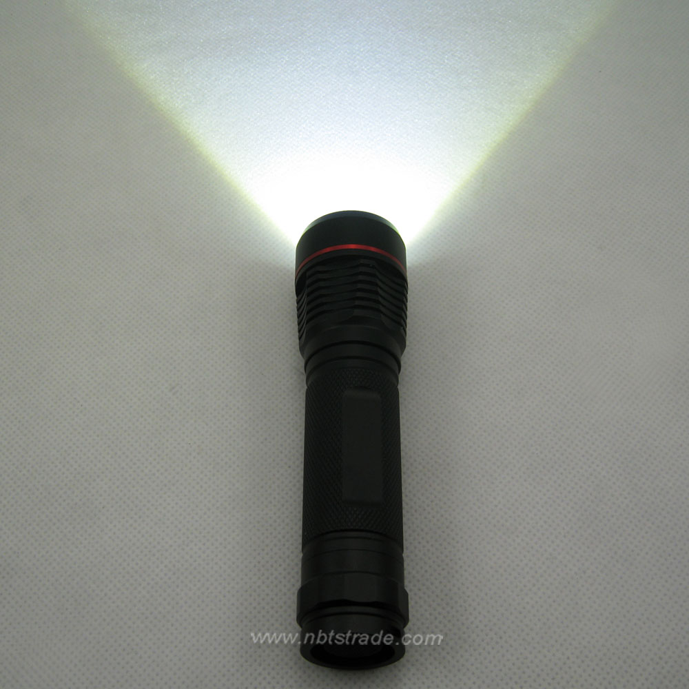 Rechargeable 1000 Lumens Aluminium Torch