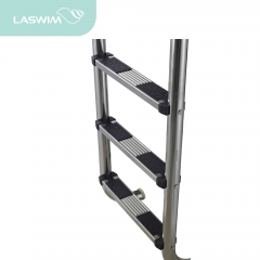 Escalera de la piscina