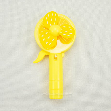 No Battery Plastic Squeeze Mini Fan with Cooling Sprayer