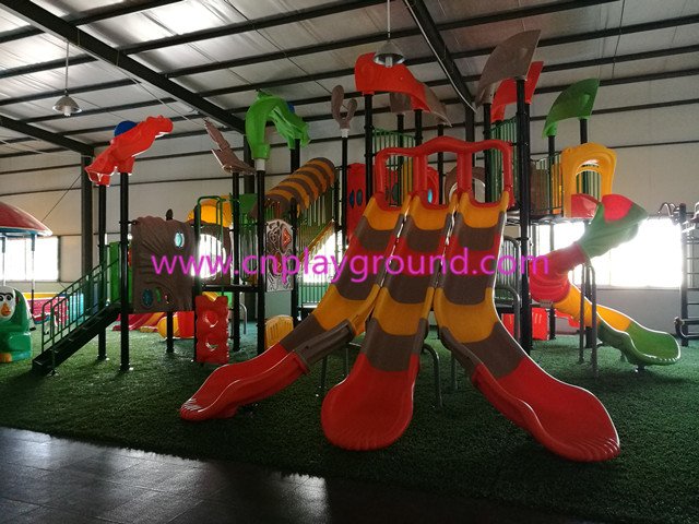 2017 neue Design Outdoor Kinder Kombination Rutschen Spielplatz