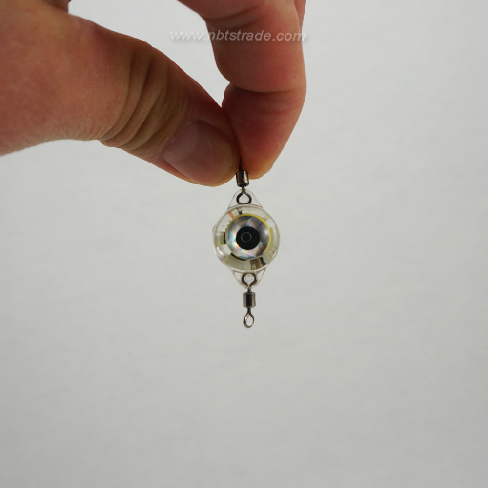 Fish Eye Micro Fishing Lure Light with Two Swivel
