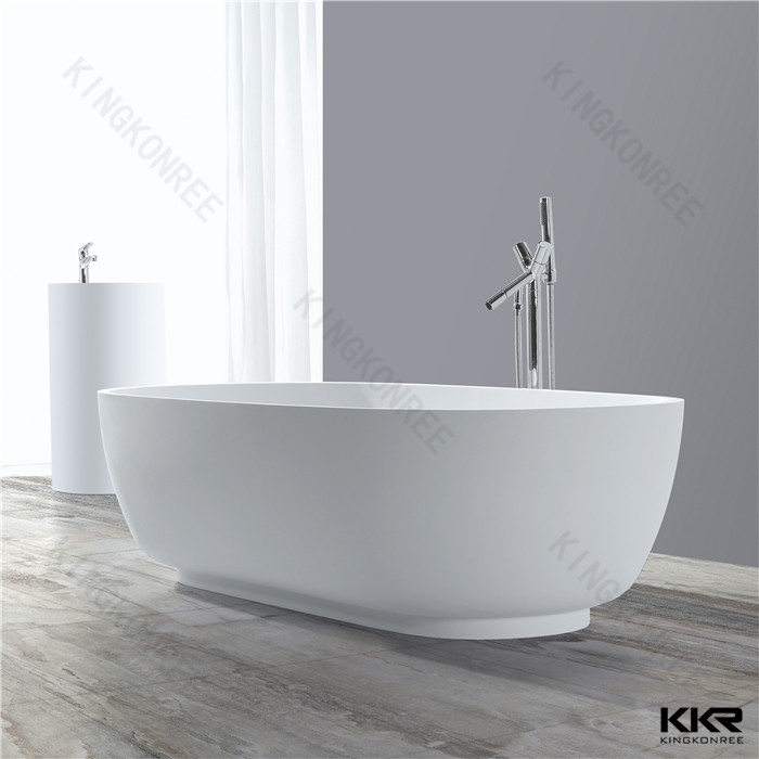 deep freestanding bathtub