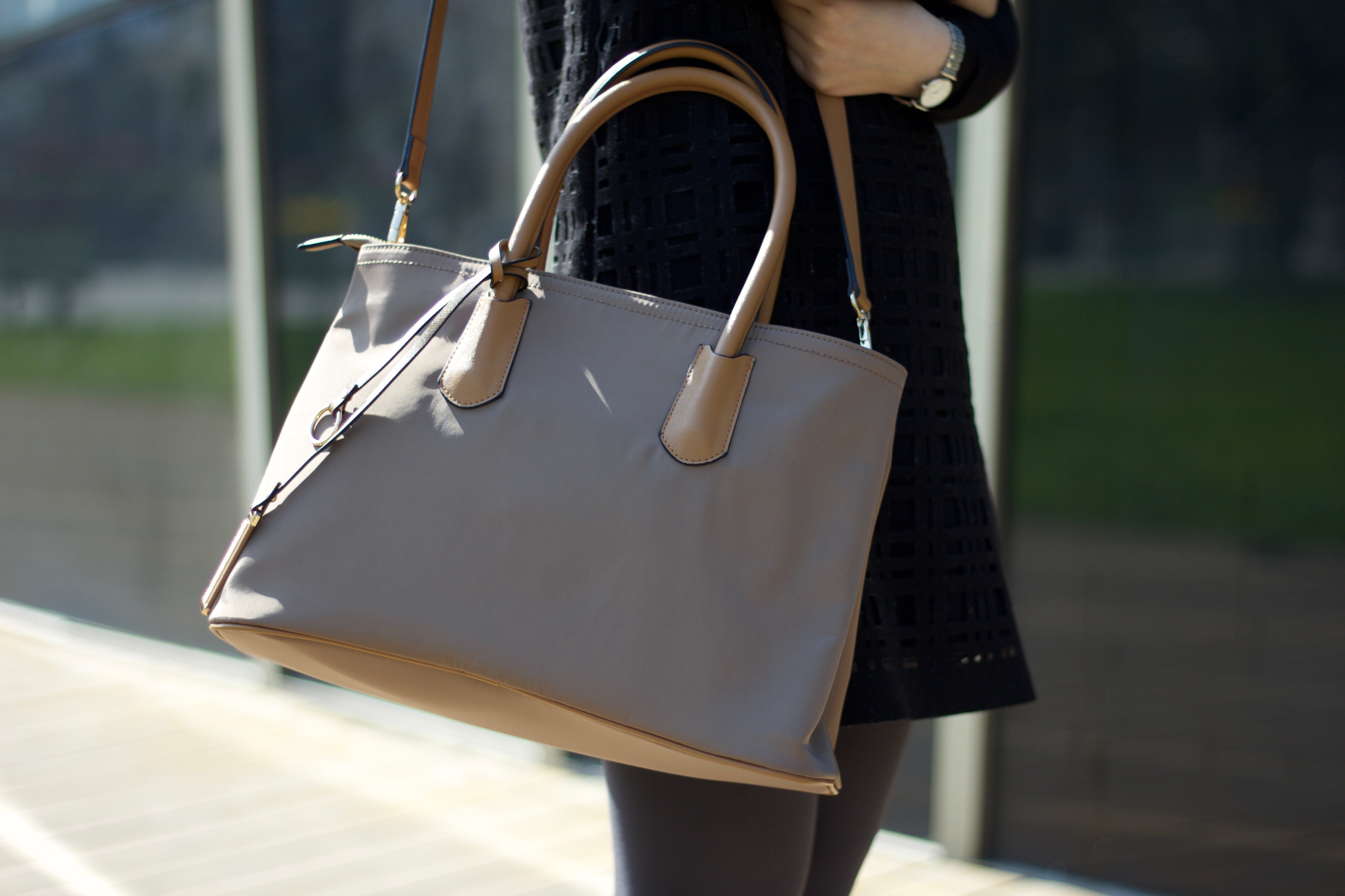 Women nylon handbag