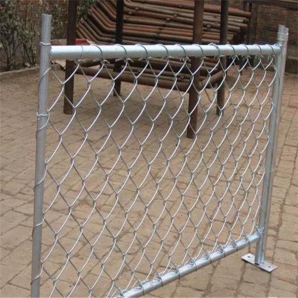 Hot sale 4*6m playground PVC coated chain link fence with best quality