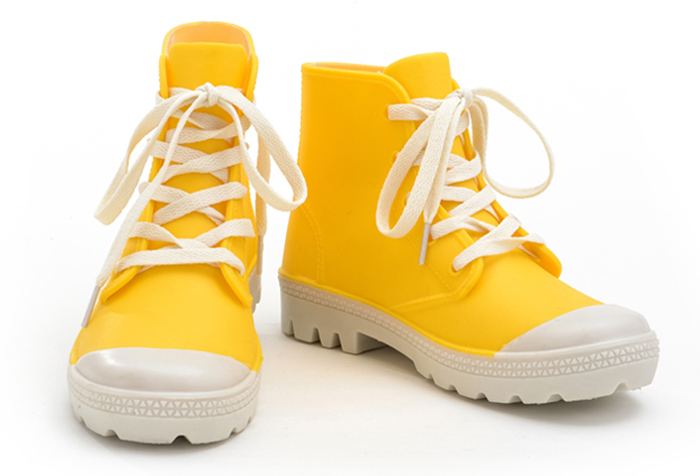 Lemon yellow lace up fashion rain boots shoes for women