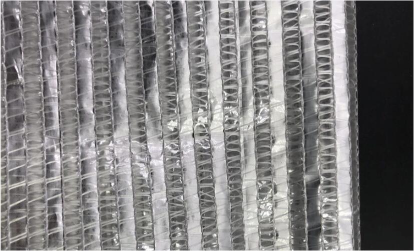 El uso del papel de aluminio Sombra Net Para plantas frágiles