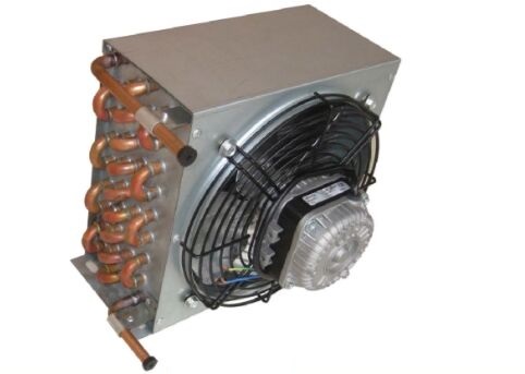 Condensatore a tubo di rame raffreddato ad aria con motore del ventilatore