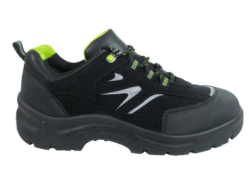 Low cut suede leather industrial footwear