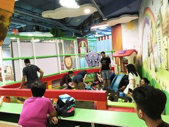 Jungle theme indoor playground (1)
