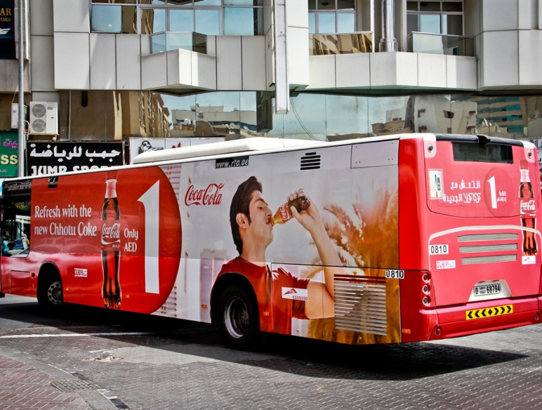 Ventajas de la publicidad del cuerpo del autobús