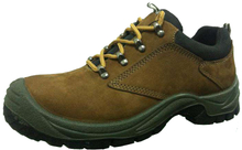 Nubuck safety shoes