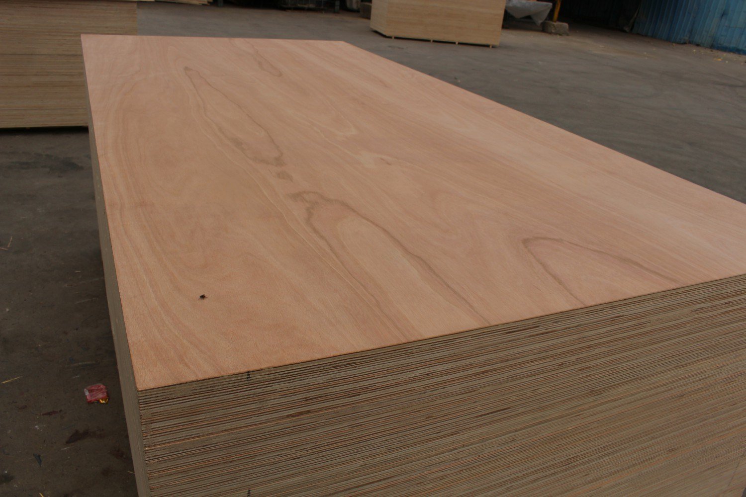 Furniture Grade Plywood E1 Glue