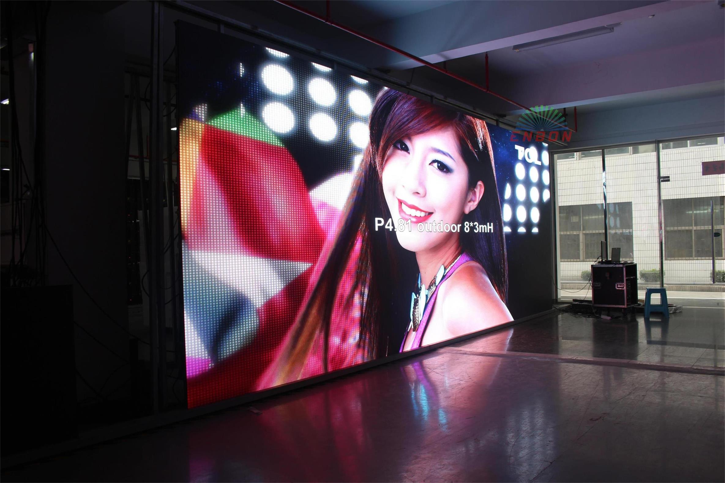 P4.8最受欢迎的户外室内LED显示屏，面板尺寸500 * 1000mm