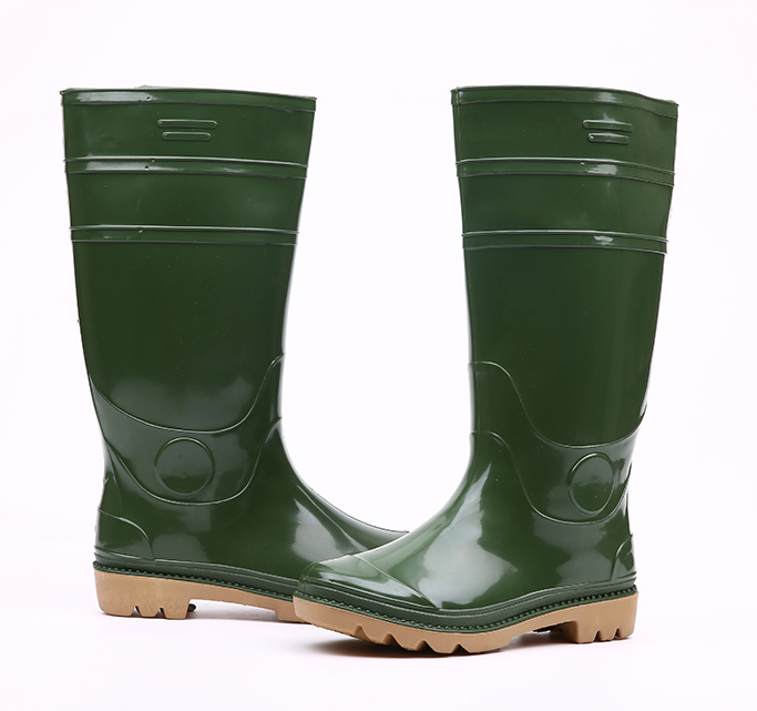 Non safety green shiny pvc boots